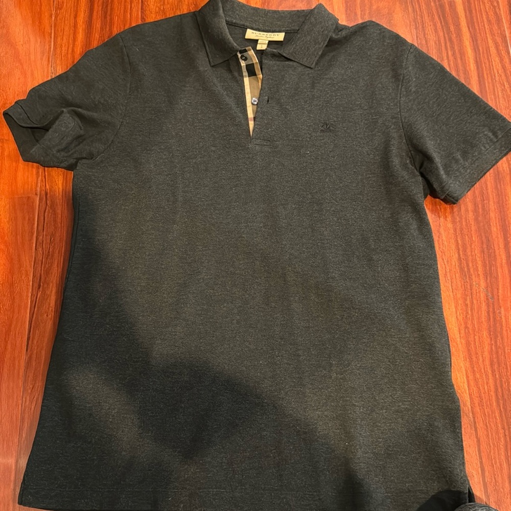 Burberry men’s polo